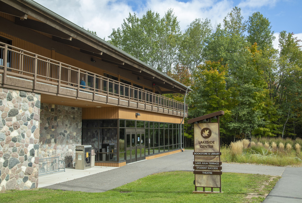 Front of Lakeside Center in the spring